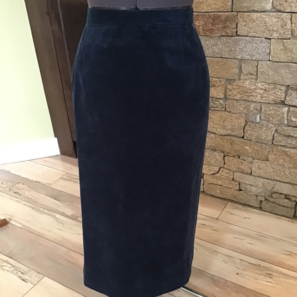 Pencil skirt